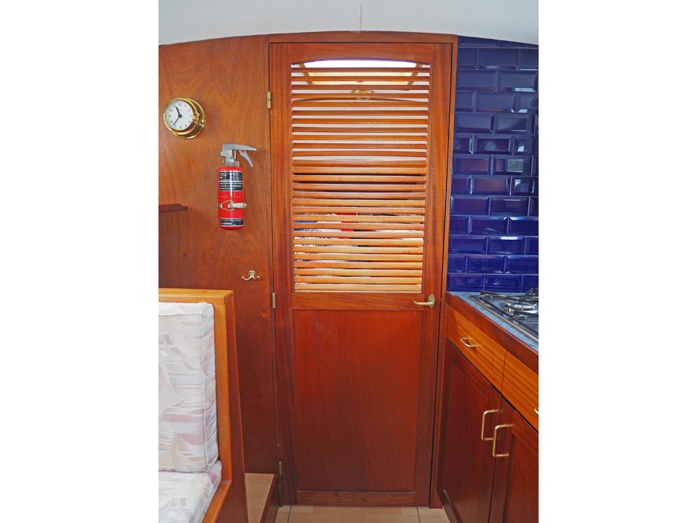 Fore ship, Accommodation